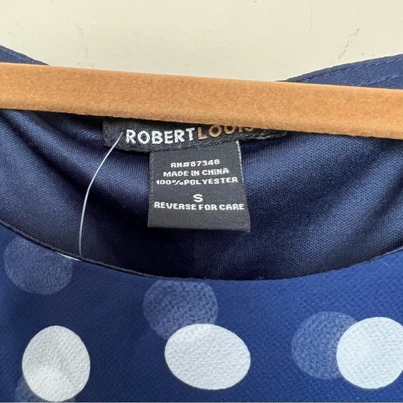 ROBERT LOUIS Trapeze & Swing Polka Dot Dress - Picture 6 of 6